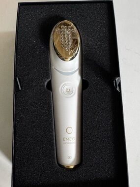 Avologi Eneo Advanced Handheld Anti-Aging Device.